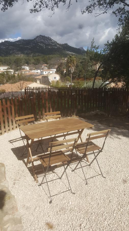 Charmant Appartement Neuf Le Taoume マルセイユ エクステリア 写真